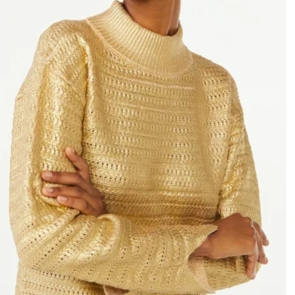 Scoop NYC Gold Women's Turtleneck Sweater